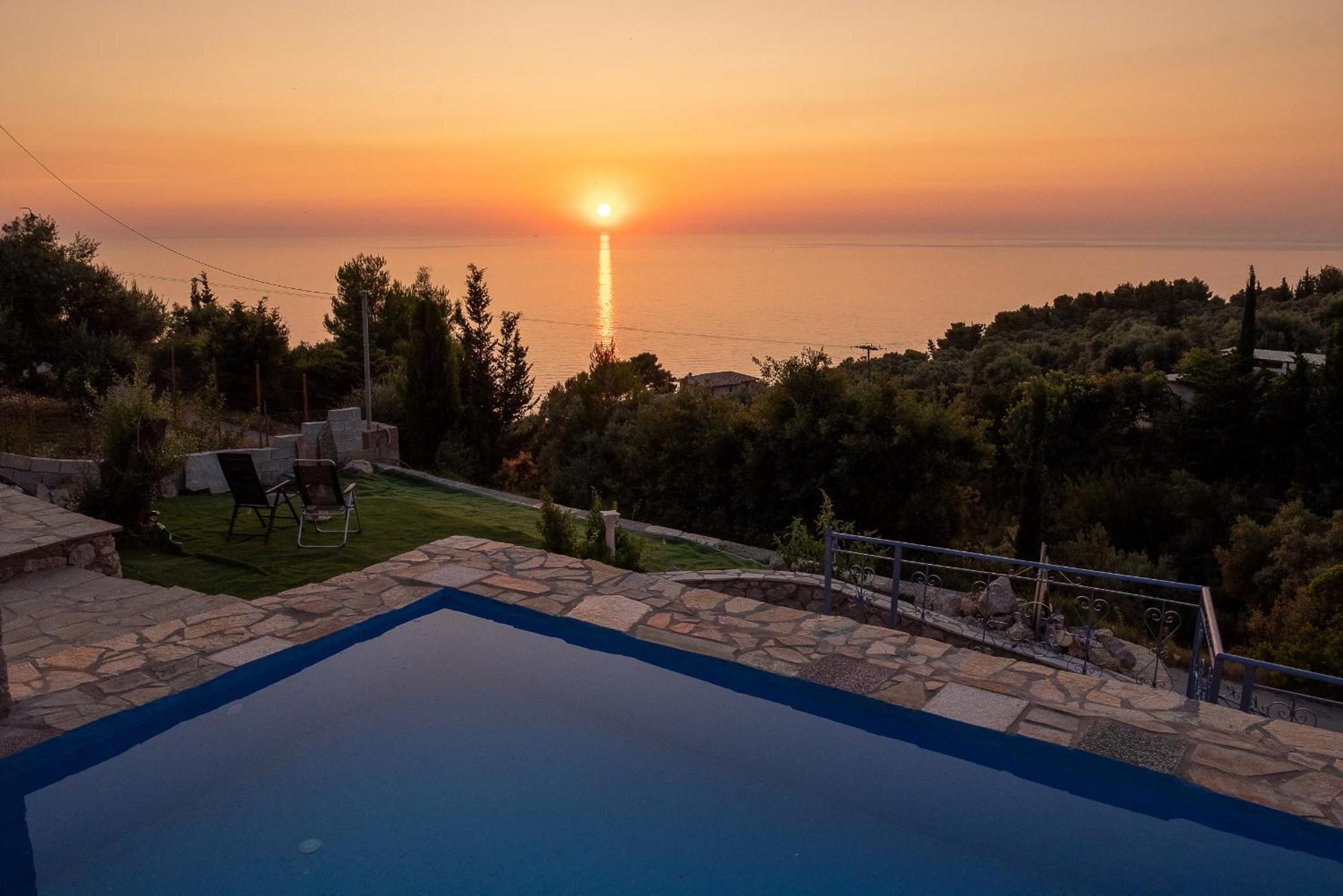Villa Sun And Stone Athanion